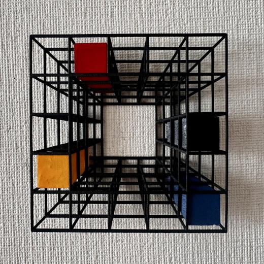 Perspective scale 4